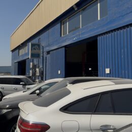 A Car Service in Dubai – We Service Any Car!